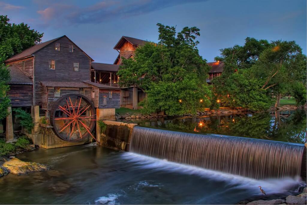 A Moment Inn Time Pigeon Forge Eksteriør billede